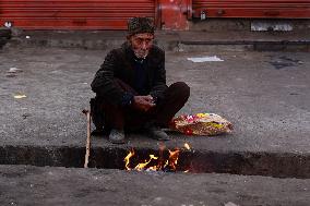 Daily Life In Kashmir