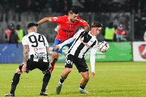 Universitatea Cluj v FCSB - Romanian Superliga