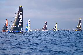 Charlie Dalin leader of the Vendee Globe after one day