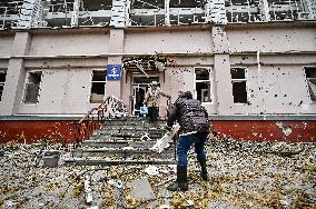 Aftermath of overnight Russian air strike in Zaporizhzhia