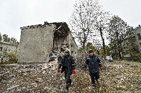 Aftermath of overnight Russian air strike in Zaporizhzhia