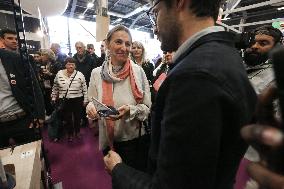 French Minister Of Labor And Employment Visits The ''Made In France'' Fair In Paris