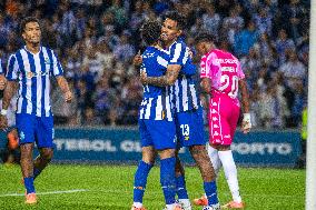 FC Porto v GD Estoril Praia - Liga Portugal Betclic