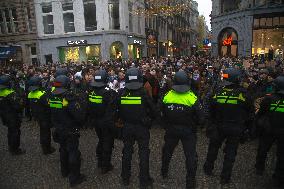 Dozens Detained After Protesters Defy Ban - Amsterdam