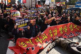 Hundreds Of Farmers Rally In Yeouido Demanding Agricultural Reform