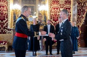 The King Receives Ambassadors - Spain