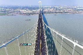 Longtan Yangtze River Bridge Under Construction in Nanjing