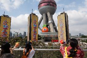 SKY MOJO EXPO Landing on the Oriental Pearl Tower