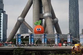 SKY MOJO EXPO Landing on the Oriental Pearl Tower