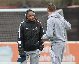 West Ham United Women and Leicester City Women - Barclays FA Women's Spuer League