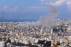 Israel Pounds Beirut Suburbs With Heavy Daytime Airstrikes