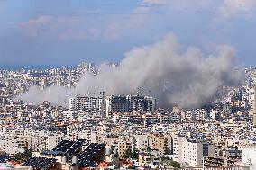 Israel Pounds Beirut Suburbs With Heavy Daytime Airstrikes