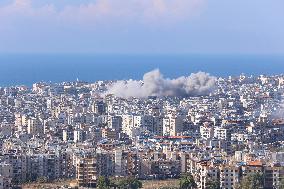 Israel Pounds Beirut Suburbs With Heavy Daytime Airstrikes