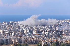 Israel Pounds Beirut Suburbs With Heavy Daytime Airstrikes