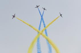 Red Falcon Air Demonstration Team Perform at Zhuhai  Air Show