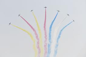 Red Falcon Air Demonstration Team Perform at Zhuhai  Air Show