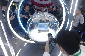 Lunar Soil Samples Display at Zhuhai  Air Show