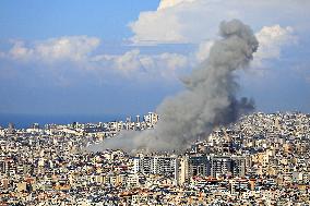 Israel Pounds Beirut Suburbs - Lebanon