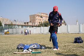 Cricket Teenager- Kabul