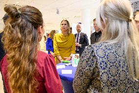 Queen Maxima At Healthcare Institution Ipse De Bruggen - Netherlands