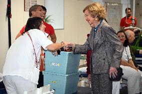 Queen Sofia Visit To San Jose Institute Foundation - Madrid