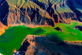 Hutubi Grand Canyon Scenery in Xinjiang