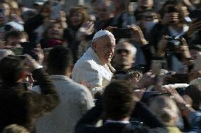 Pope Francis Weekly General Audience - Vatican