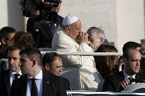 Pope Francis Weekly General Audience - Vatican