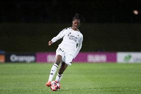 Real Madrid CF v FC Twente - UEFA Women's Champions League 2024/25 Group Stage MD3