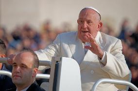 Pope Francis Attends The Weekly General Audience At St Peter's Square In The Vatican