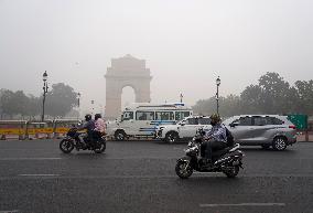 Indian Capital New Delhi Chokes As Air Pollution Turns 'severe'