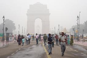 Indian Capital New Delhi Chokes As Air Pollution Turns 'severe'