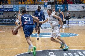 BASKET - Serie A2 - Acqua S. Bernardo Cantu vs Fortitudo Bologna