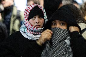 Protest against the "Israel is Forever" gala - Paris