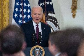 Bidens Host Classroom To Career Summit - Washington