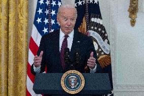 Bidens Host Classroom To Career Summit - Washington