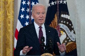 Bidens Host Classroom To Career Summit - Washington