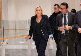 Prosecutor Seeks Jail And Election Ban For Le Pen - Paris