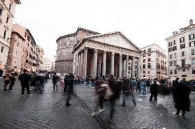 Daily Life In Rome