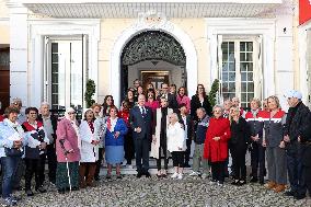 Red Cross Gifts Distribution - Monte-Carlo