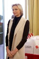 Red Cross Gifts Distribution - Monte-Carlo