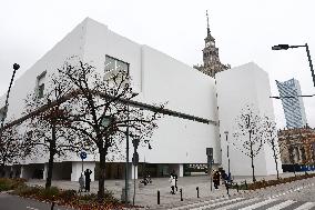 Museum Of Modern Art In Warsaw