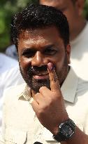 Sri Lankan President  Anura Kumara Dissanayake Casts His Vote For Parlimanetary Election