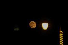 Moon Rises In Srinagar