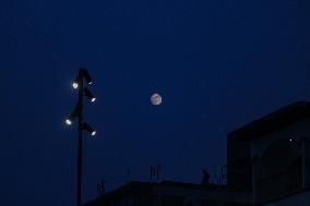 Moon Rises In Srinagar