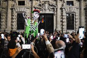 The Mexican Parade For The Dia De Muertos Celebrations In Milan