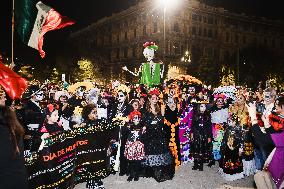 The Mexican Parade For The Dia De Muertos Celebrations In Milan