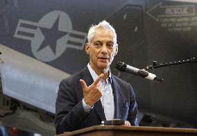 Emanuel visits U.S. aircraft carrier George Washington