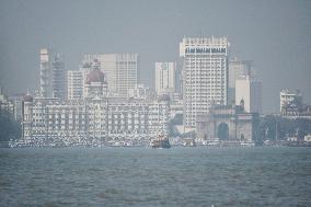 Daily Life In Mumbai