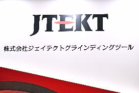 JTEKT Gliding Tools signage, logo